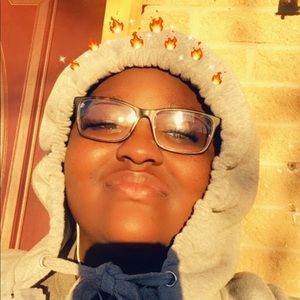 Meet your Posher, Jalyssa
